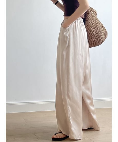 semi glossy wide pants　　IR1441