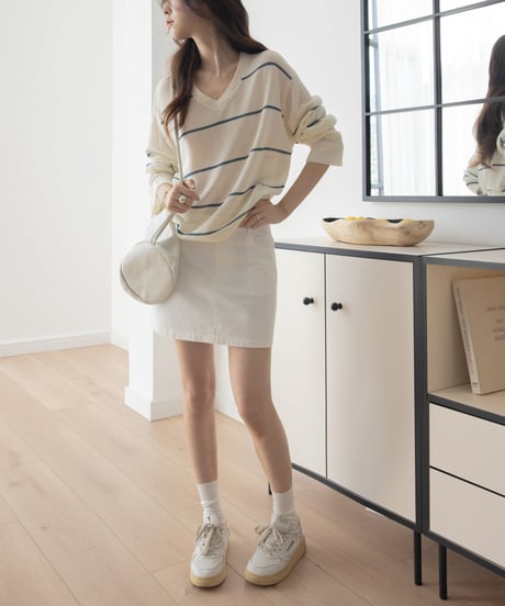 v-neck striped loose sweater　　IR1452