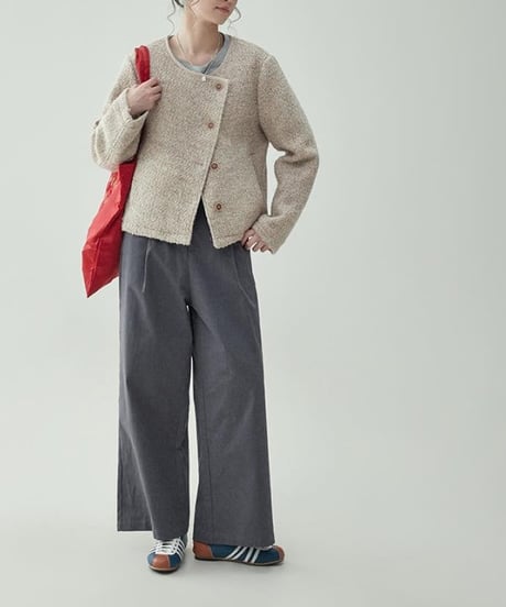 round neck button short jacket　　IR1568