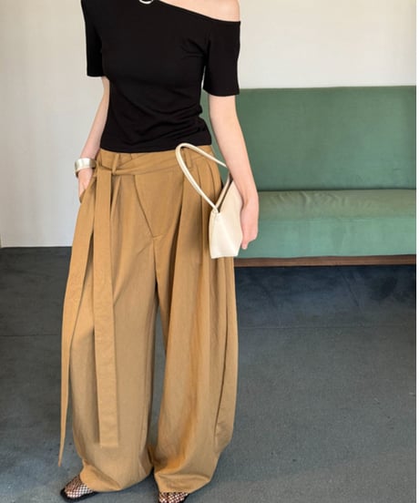 asymmetrical draped wide pants /3color　　IR1636
