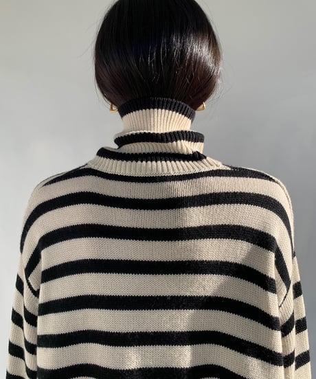 side slit border high neck knit　　IR1458