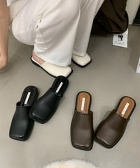square toe flat sabot sandals　　IR1368