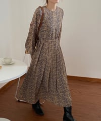 round neck floral pattern dress　　IR1473