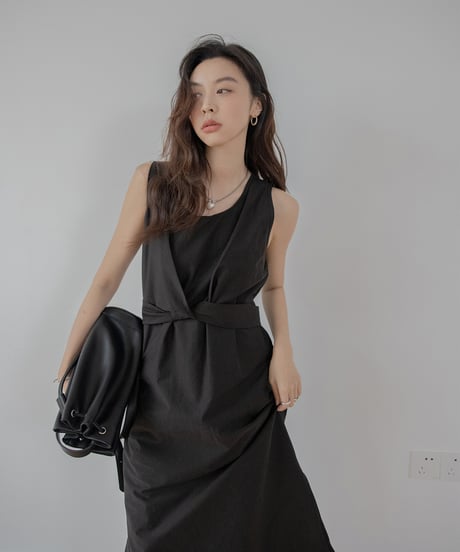 back ribbon sleeveless onepiece　　IR1387
