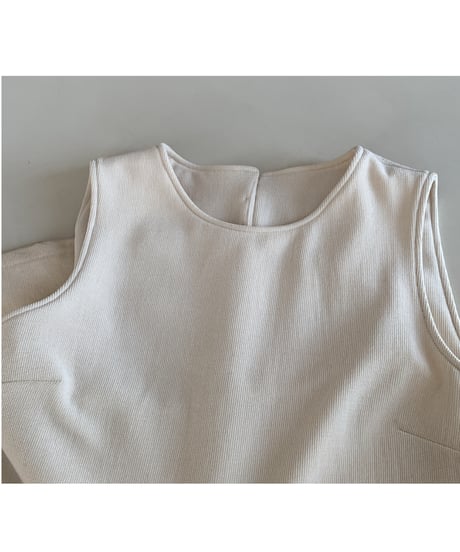 suede sleeveless one-piece /2color　IR1586