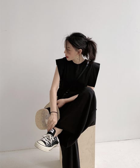 square sleeve jumpsuit　　IR1373