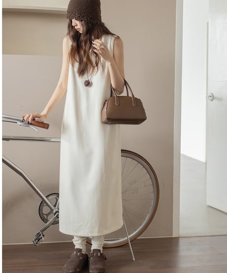 suede sleeveless one-piece /2color　IR1586