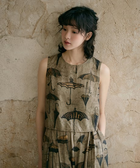 retro print sleeveless + pleated skirt　　IR1357