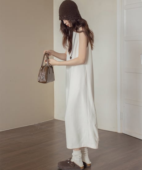 suede sleeveless one-piece /2color　IR1586