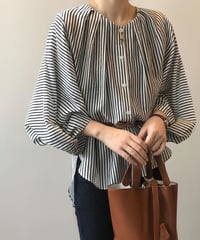 round neck striped blouse　　IR1482