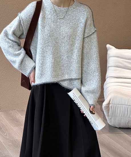 stitched design round neck sweater /2color　　IR1552