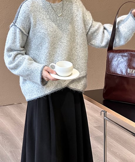 stitched design round neck sweater /2color　　IR1552