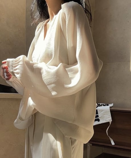 v-neck skipper blouse　　IR1487