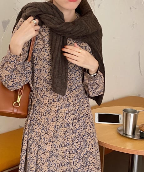 round neck floral pattern dress　　IR1473