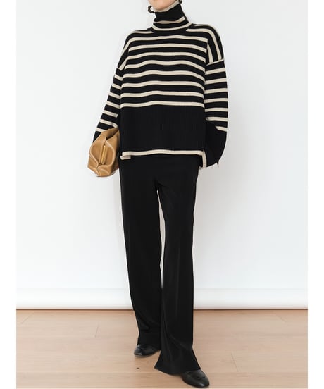 side slit border high neck knit　　IR1458