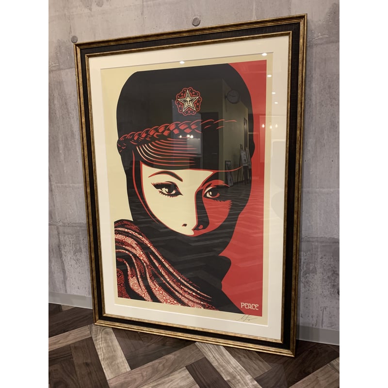 OBEY GIANT ー「MUJER FATALE」額装済 | SPENCER.STORE