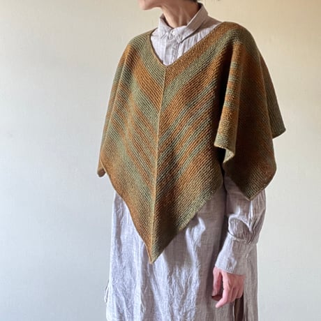 【パターン販売】DK Poncho & Shawl