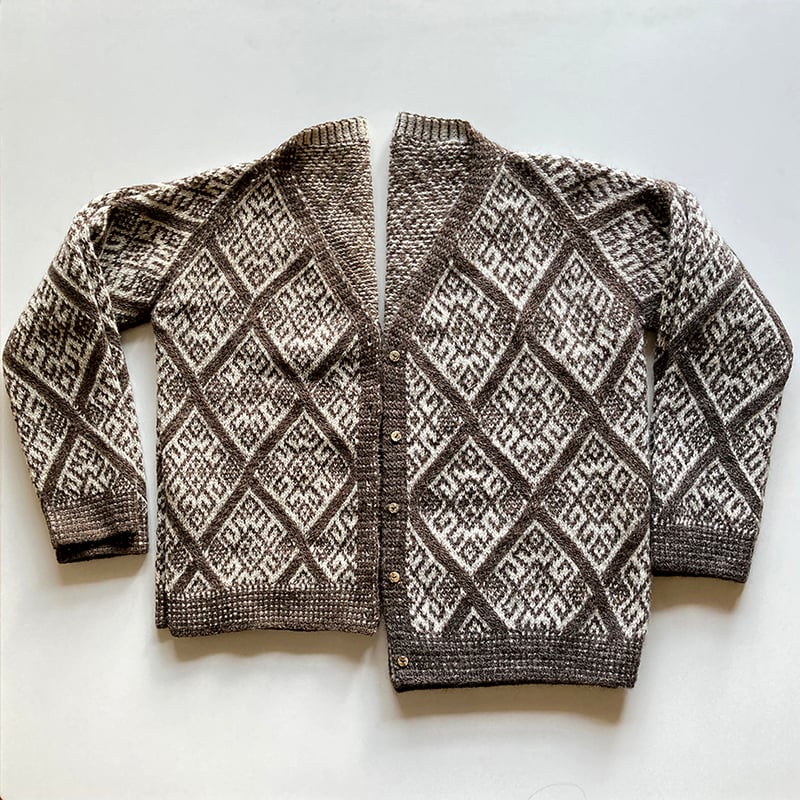【金龍丸さま専用】Bark ダイヤモンド編みアルパカカーディガン パターン販売】ダイヤモンドラグランカーディガン | KAZAITO BOOKS