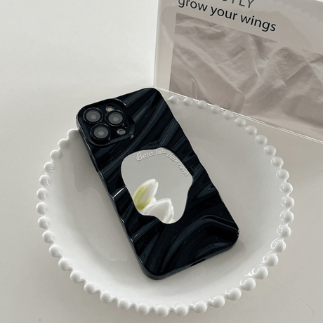 Peel mirror case