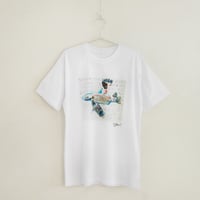 073 【長坂真護】Tシャツ「ひとくいサメのJOE」（リサイクルポリエステル）