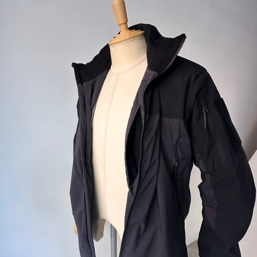 TILAK / VERSO MiG JACKET (BLACK) | weaver