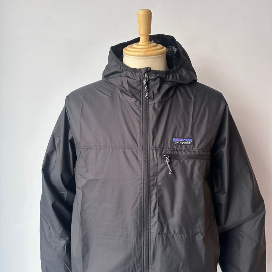 PATAGONIA / LIGHT & VARIABLE JACKET (BLACK) | w