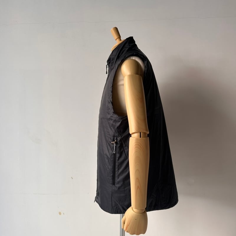HOUDINI / DUNFRI VEST (TRUE BLACK) | weaver