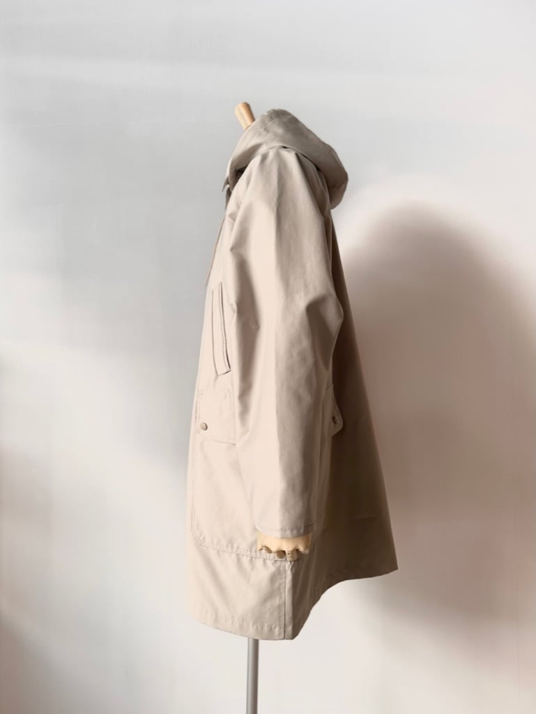 ササフラス　SASSAFRAS フォールリーフコート　ナイロン　ベージュ M fit=scale-down,w=1200
