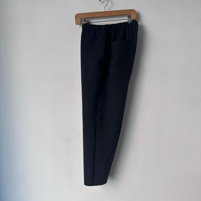BRU NA BOINNE / スラッピンパンツ2号 (CHARCOAL) | weaver