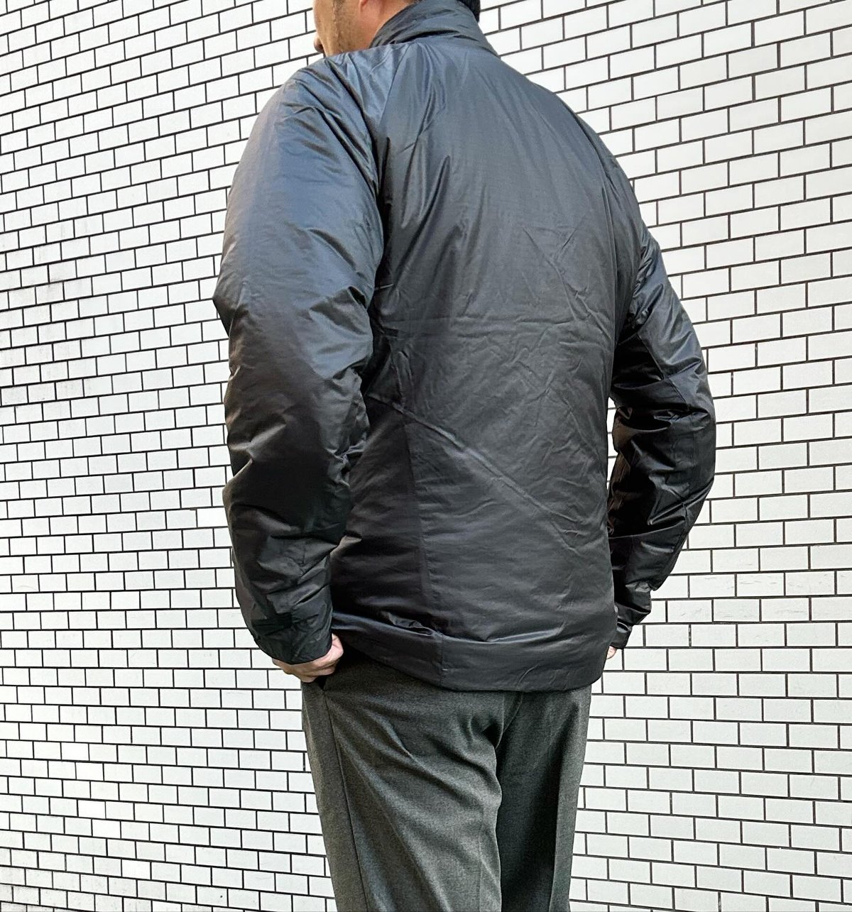 【超美品】HOUDINI Dunfri ダンフリ True Black Sサイズ HOUDINI フーディニ ダンフリ メンズ｜SUNDAY MOUNTAIN｜サンデー