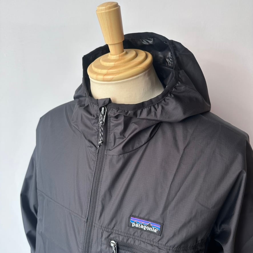 PATAGONIA / LIGHT & VARIABLE JACKET (BLACK) | w