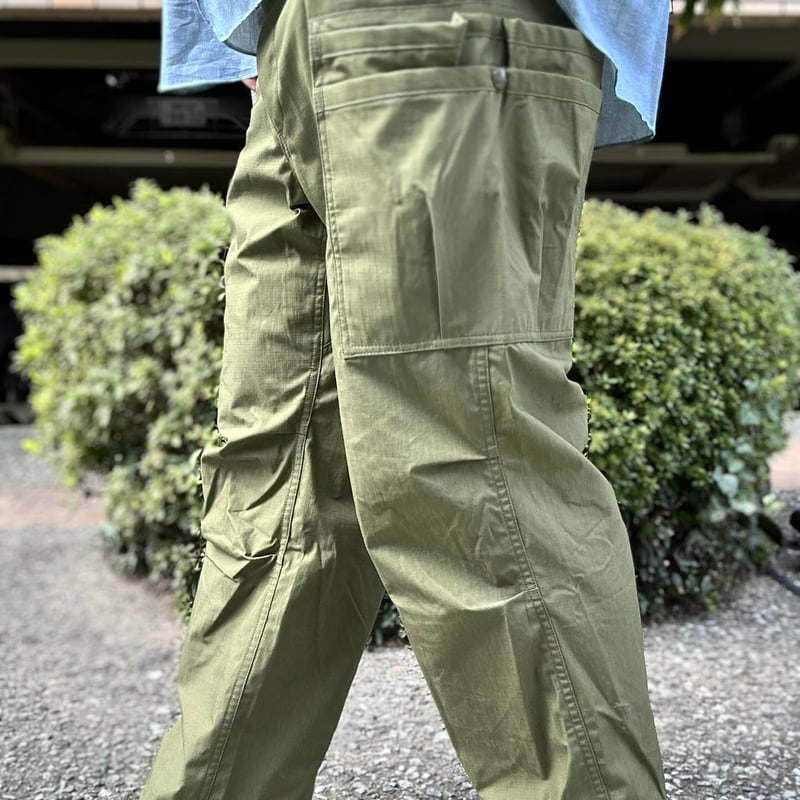 SASSAFRAS / OVERGROWN PANTS (OLIVE) | weaver