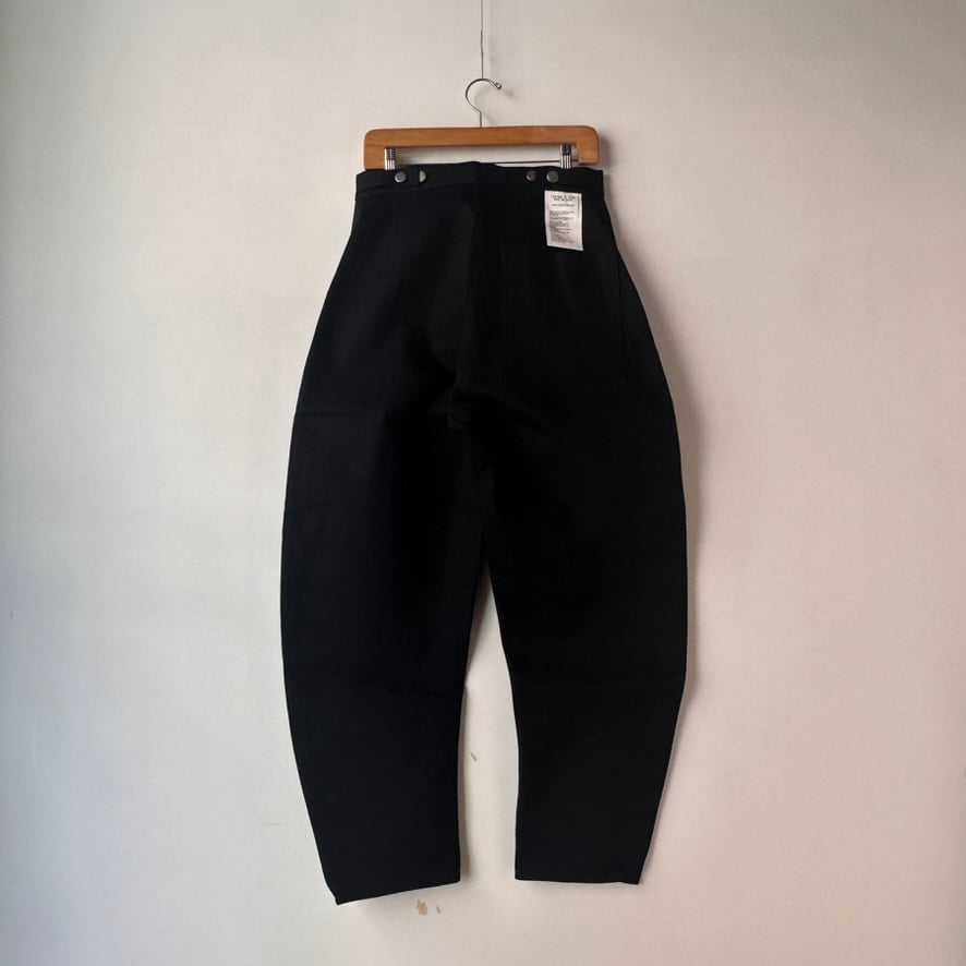 TUKI / TYPE 4 (BLACK) | weaver