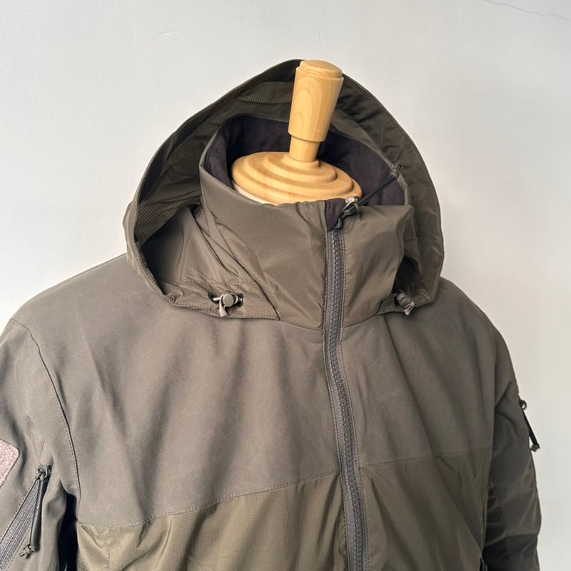 TILAK / VERSO MiG JACKET (KHAKI) | weaver