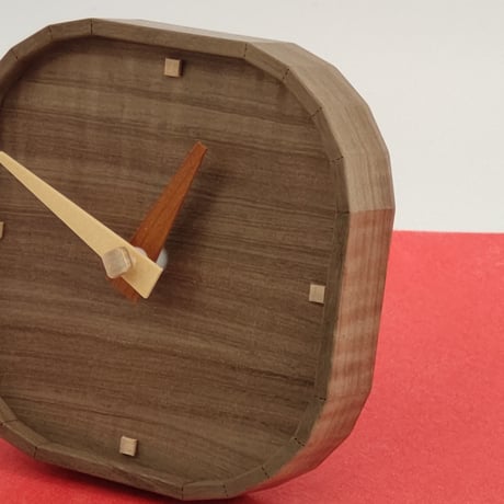 シンプルclock 神代とち