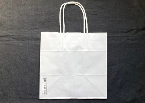 手提げ紙袋