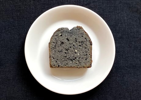 黒胡麻パウンドケーキ