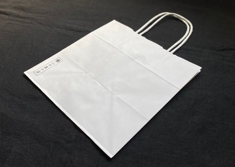 手提げ紙袋
