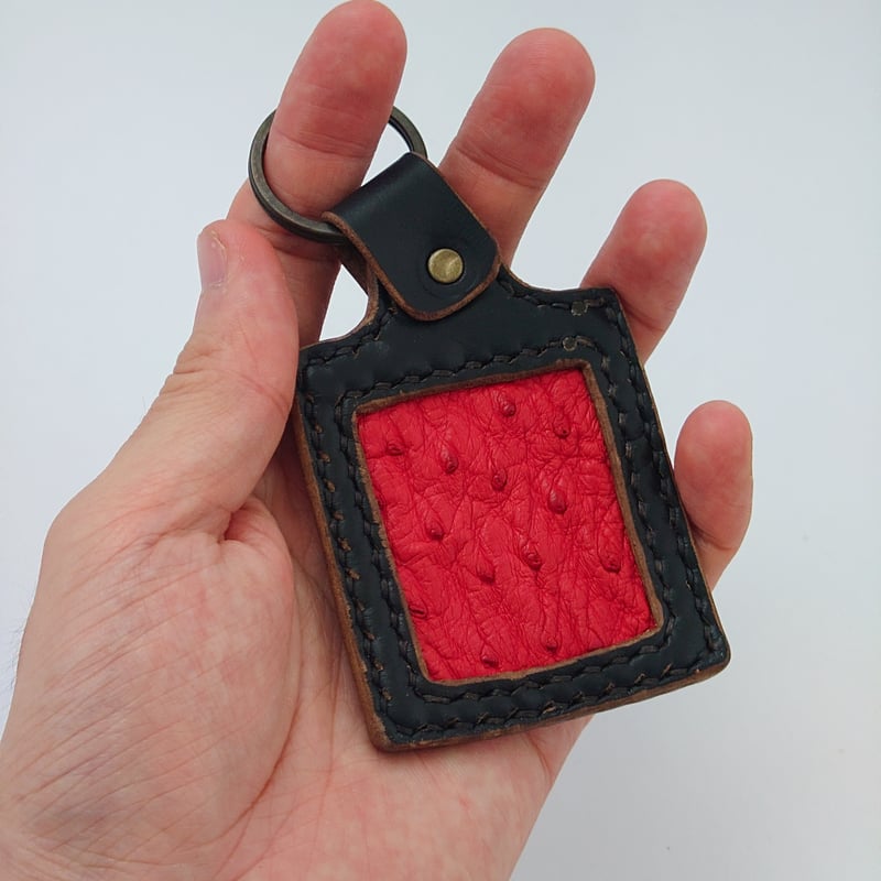 キーホルダー(オーストリッチレザー使用) | 革の