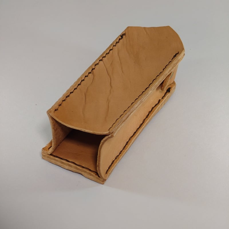 マグネット付きペンスタンド(ヌメ革使用) | 革の