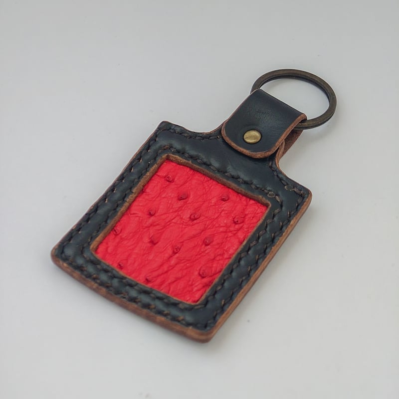 Louis Vuitton 未使用オーストリッチレザーキーホルダー キーホルダー(オーストリッチレザー使用) | 革の