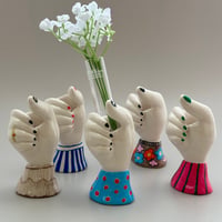 handy vase