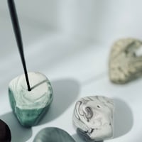 incense stand  S