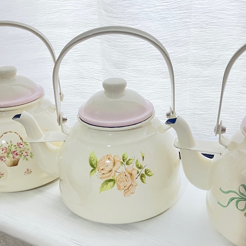 imane premire シリーズ】ダイアナローズ レトロケトル1.5L | French