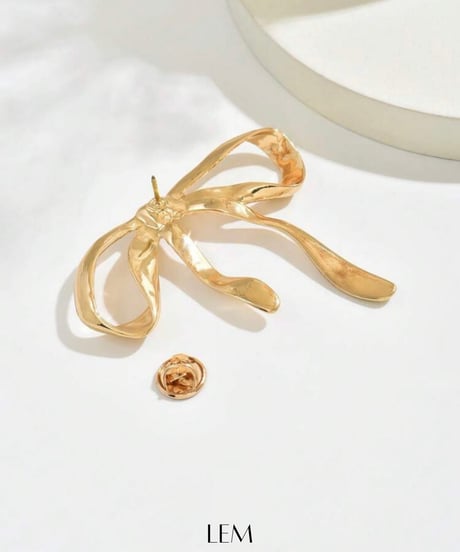 Gold Ribbonブローチ