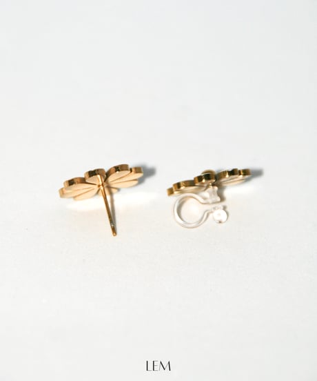 Daisyピアス/イヤリング