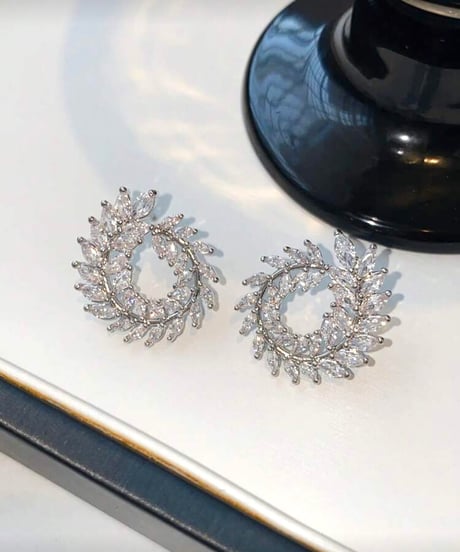 Zirconia Leafピアス