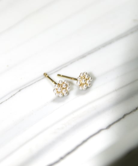 Petit Pearlピアス/イヤリング
