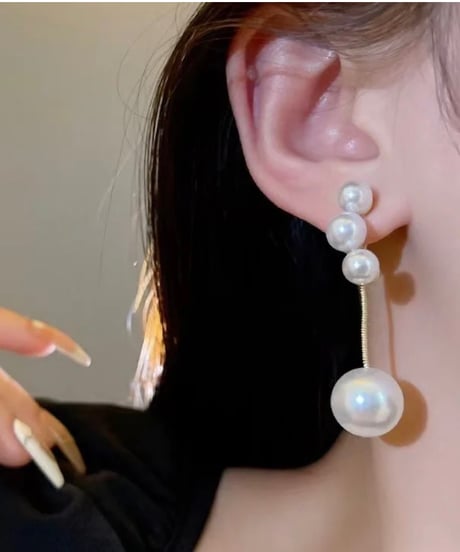 Cascade Pearlピアス