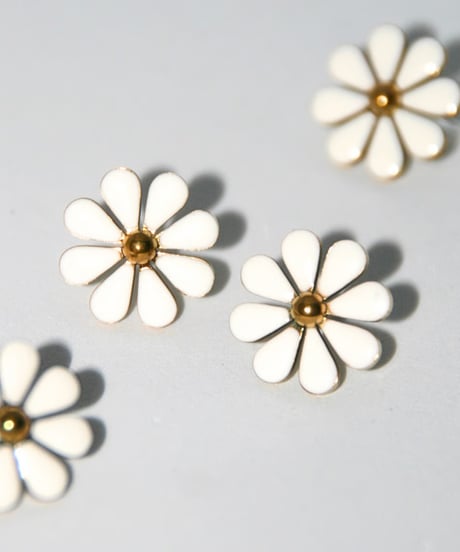 Daisyピアス/イヤリング